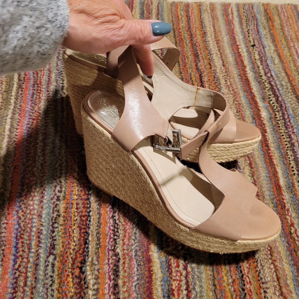 Vince Camuto beige leather buckle platform